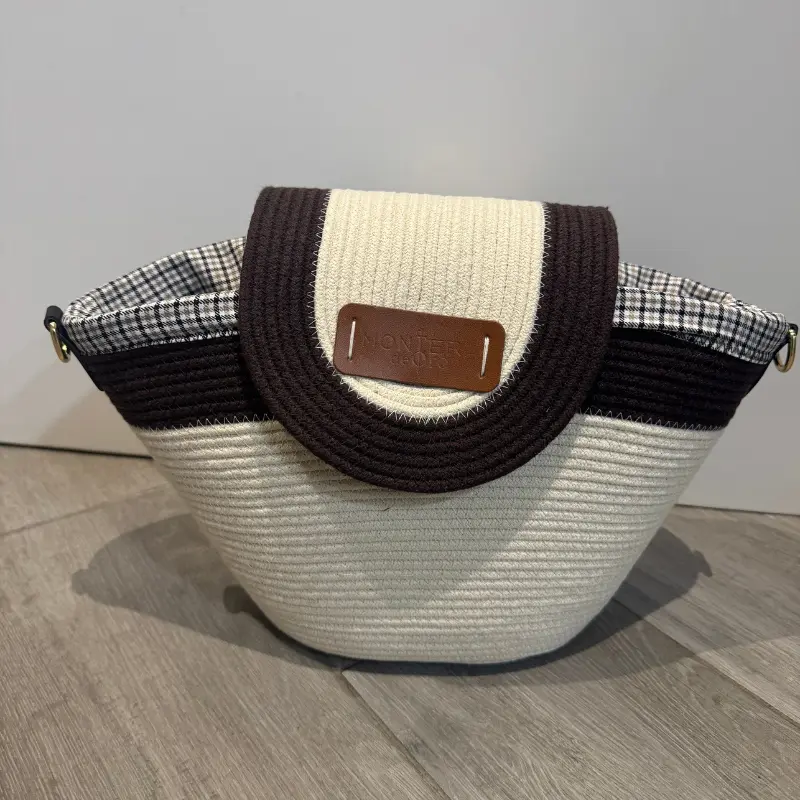 Bolso Capazo con Cierre