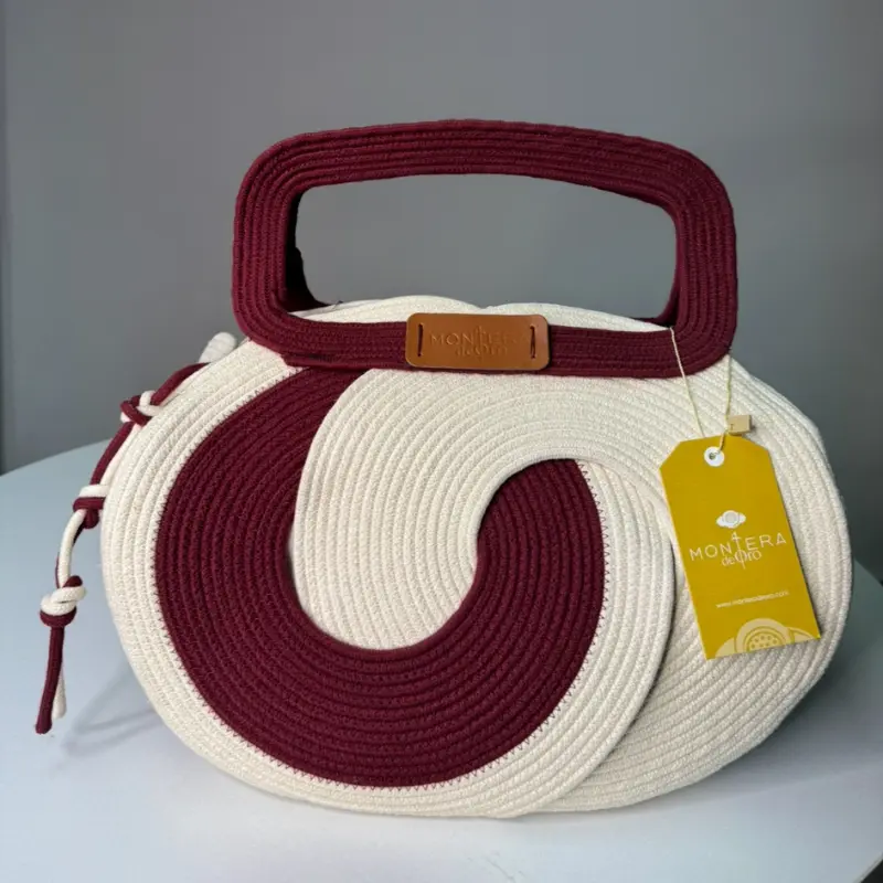 Bolso Artesanal Montera de Oro